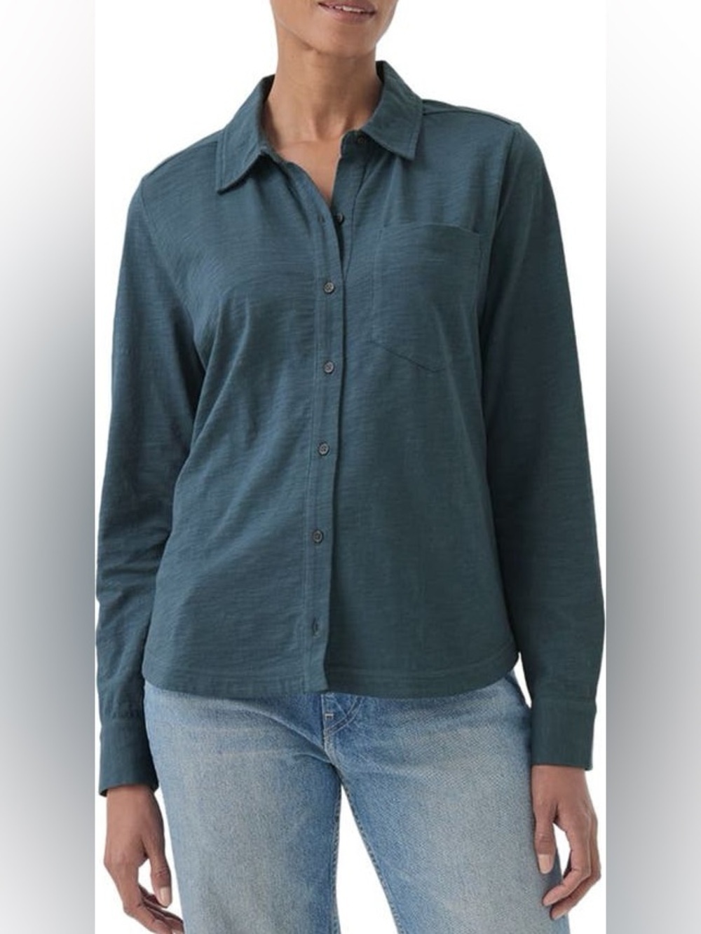 Pact Organic Cotton Relaxed Slub Long Sleeve Button Up in Ore size medium